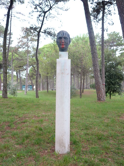 Parco Hemingway - Busto "Ernest Hemingway&rdquo;(1984)