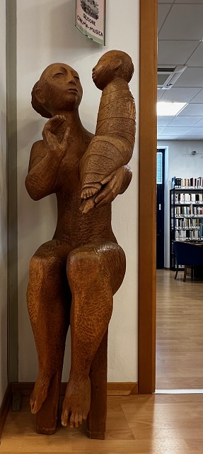 Biblioteca - Maternit&agrave; (2001)